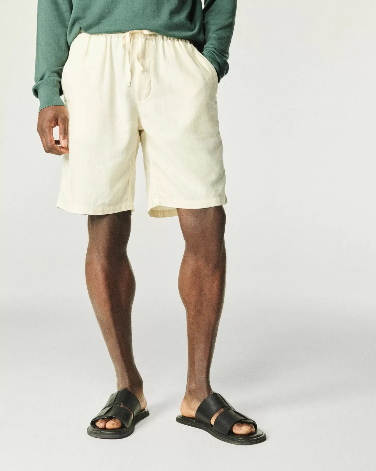 FROM FUTURE Bermuda Shorts White Online