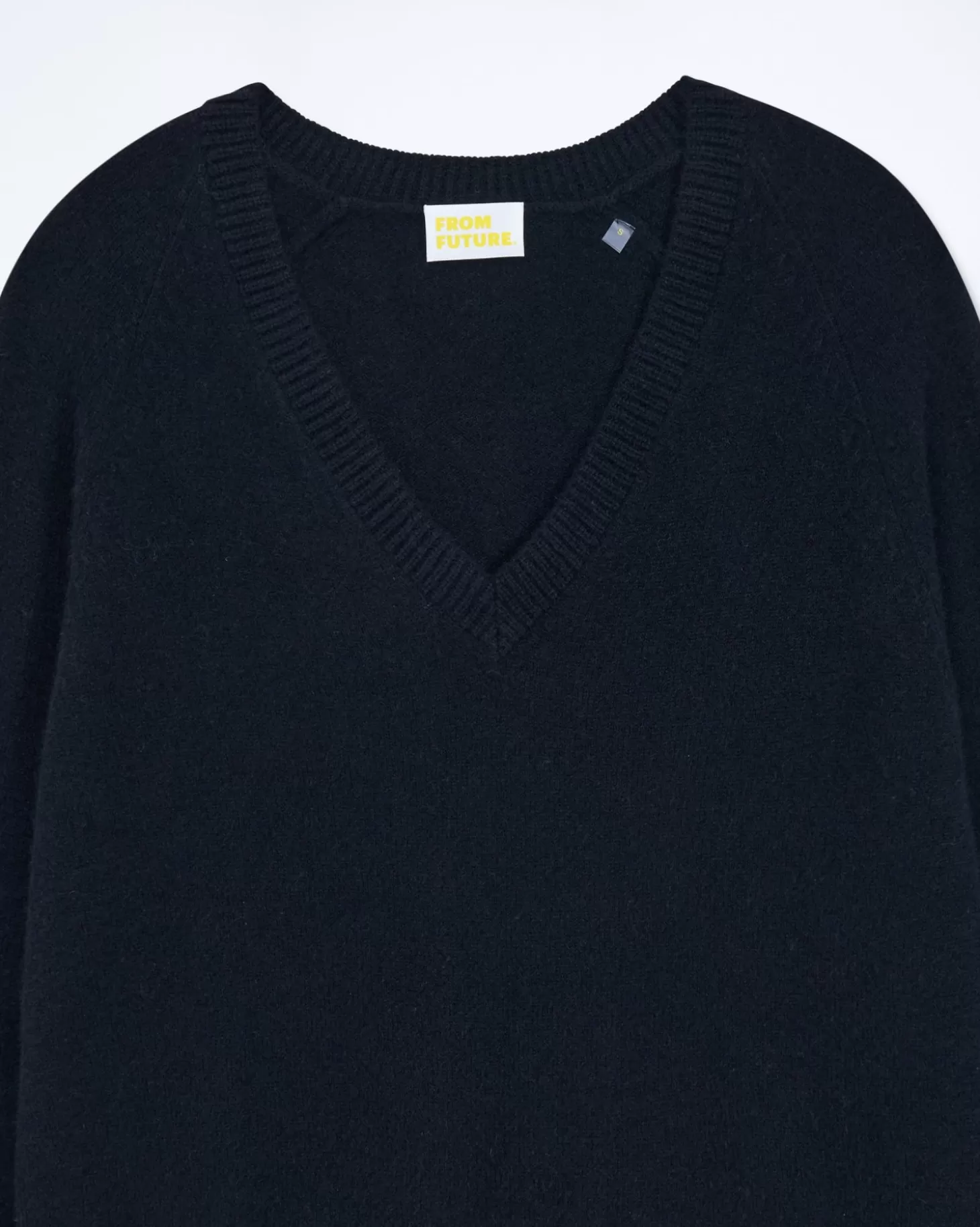 FROM FUTURE Light Oversize V-Neck Sweater Black Store