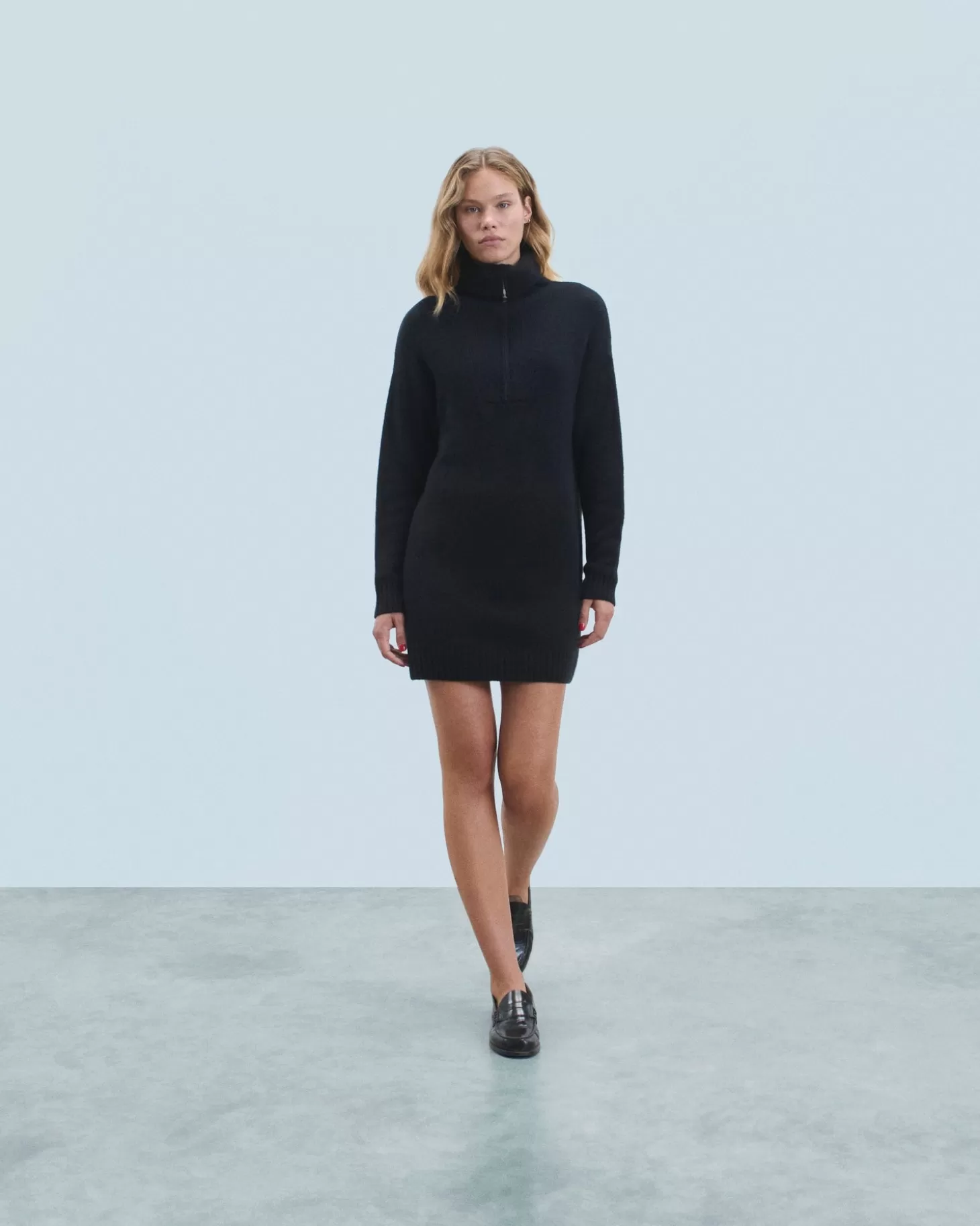 FROM FUTURE Short Dress With Long Sleeves Black Fashion