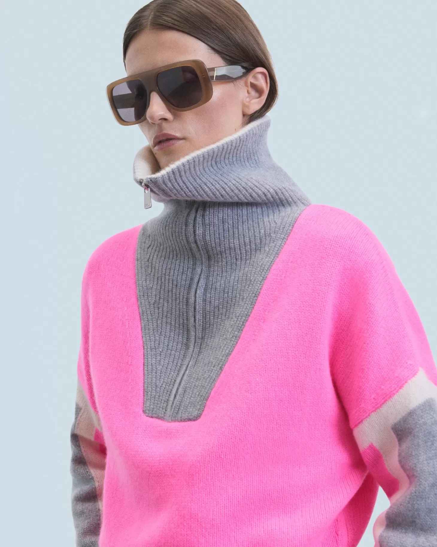 FROM FUTURE Tricolor High-Neck Sweater Dreamy Pink Shop